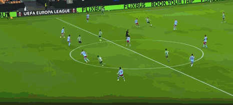 河内1.5分彩：贝蒂斯2-1送费耶诺德出局，安东尼传射建功，阿布德破门